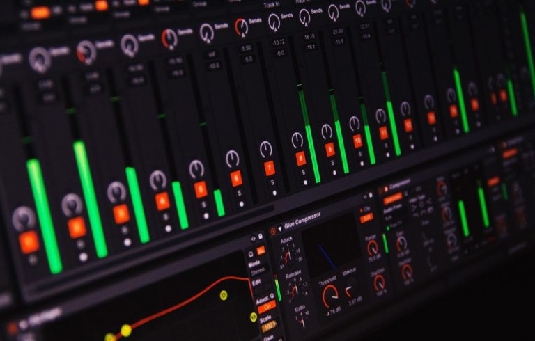How 8 Tracks Can Shape a Song